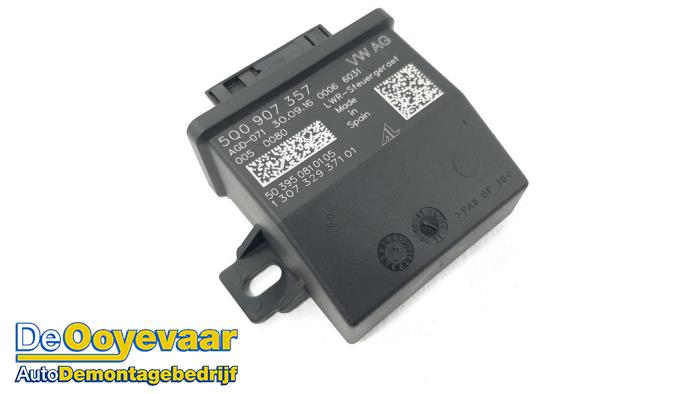 Gebruikte Module Verlichting Seat Leon (5FB) 1.4 TSI ACT 16V Prijs € 9,99 Margeregeling aangeboden door Autodemontagebedrijf De Ooyevaar