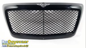 Gebruikte Grille Bentley Bentayga 4.0 TDI V8 32V Prijs € 1.499,99 Margeregeling aangeboden door Autodemontagebedrijf De Ooyevaar