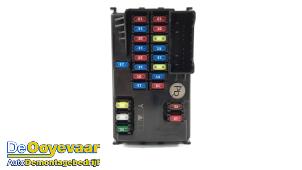 Gebruikte Zekeringkast Hyundai Kona (OS) 1.6 GDi Hybrid 16V Prijs € 49,99 Margeregeling aangeboden door Autodemontagebedrijf De Ooyevaar