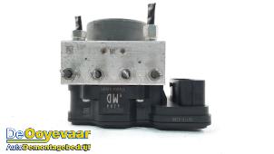 Gebruikte ABS Pomp Suzuki Ignis (MF) 1.2 Dual Jet 16V Prijs € 145,00 Margeregeling aangeboden door Autodemontagebedrijf De Ooyevaar