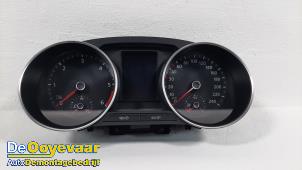 Gebruikte Cockpit Volkswagen Polo V (6R) 1.4 TDI 12V 90 Prijs € 94,99 Margeregeling aangeboden door Autodemontagebedrijf De Ooyevaar