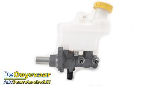 Gebruikte Hoofdremcilinder MG ZS EV Prijs € 19,99 Margeregeling aangeboden door Autodemontagebedrijf De Ooyevaar