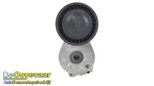 Gebruikte Spanrol Multiriem Mercedes C (W205) C-180 1.5 EQ Boost Prijs € 54,99 Margeregeling aangeboden door Autodemontagebedrijf De Ooyevaar