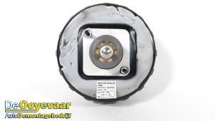 Gebruikte Rembekrachtiger Volkswagen Polo V (6R) 1.4 TDI DPF BlueMotion technology Prijs € 49,99 Margeregeling aangeboden door Autodemontagebedrijf De Ooyevaar