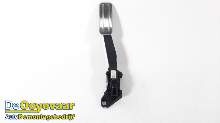 Gebruikte Gaspedaalpositie Sensor Ford Fiesta 7 1.0 EcoBoost 12V Prijs € 9,99 Margeregeling aangeboden door Autodemontagebedrijf De Ooyevaar