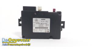 Gebruikte Telefoon Module Mercedes E (W212) E-200 CDI 16V BlueEfficiency,BlueTEC Prijs € 74,99 Margeregeling aangeboden door Autodemontagebedrijf De Ooyevaar