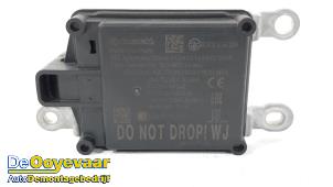 Gebruikte Cruise control sensor Nissan Qashqai (J11) 1.3 DIG-T 140 16V Prijs € 124,99 Margeregeling aangeboden door Autodemontagebedrijf De Ooyevaar