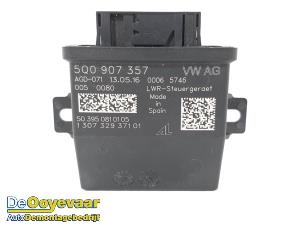 Gebruikte Computer Verlichting Volkswagen Golf VII (AUA) 1.4 GTE 16V Prijs € 9,99 Margeregeling aangeboden door Autodemontagebedrijf De Ooyevaar