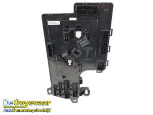 Gebruikte Computer Body Control Tesla Model 3 Long Range AWD 75 kWh Prijs € 89,99 Margeregeling aangeboden door Autodemontagebedrijf De Ooyevaar