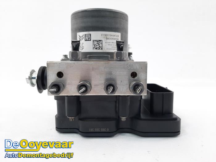 Gebruikte ABS Pomp Opel Crossland (X) 1.2 Turbo 12V Euro 6 Prijs € 69,99 Margeregeling aangeboden door Autodemontagebedrijf De Ooyevaar