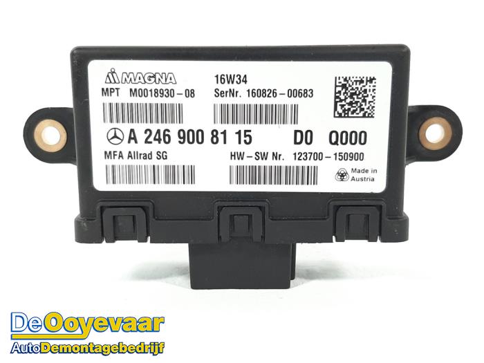 Gebruikte Computer 4x4 Mercedes CLA (117.3) 2.0 CLA-250 Turbo 16V 4-Matic Prijs € 39,99 Margeregeling aangeboden door Autodemontagebedrijf De Ooyevaar
