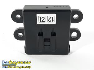 Gebruikte Start/Stop computer Mitsubishi Outlander (GF/GG) 2.4 16V PHEV 4x4 Prijs € 19,99 Margeregeling aangeboden door Autodemontagebedrijf De Ooyevaar