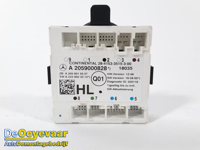 Gebruikte Module Centrale Deurvergrendeling Mercedes C (W205) C-200 2.0 CGI 16V Prijs € 19,99 Margeregeling aangeboden door Autodemontagebedrijf De Ooyevaar