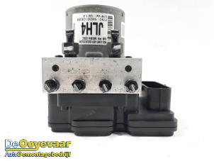 Gebruikte ABS Pomp Hyundai i20 (GBB) 1.0 T-GDI 100 12V Prijs € 75,00 Margeregeling aangeboden door Autodemontagebedrijf De Ooyevaar