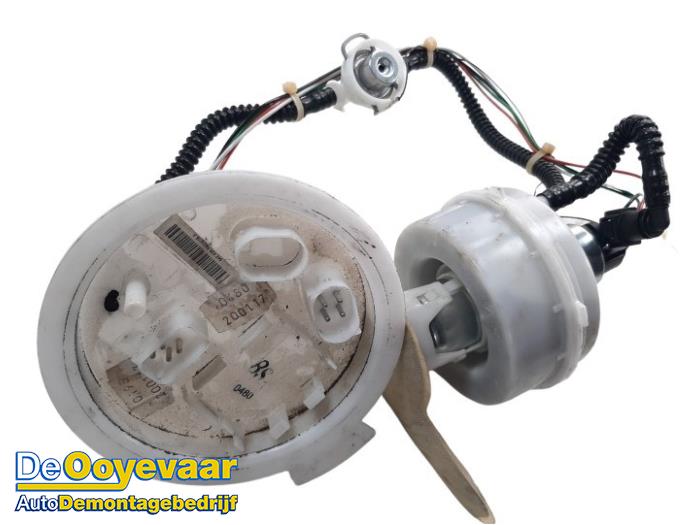 Gebruikte Tank element Pomp BMW 6 serie Gran Coupe (F06) M6 V8 32V TwinPower Turbo Prijs € 299,99 Margeregeling aangeboden door Autodemontagebedrijf De Ooyevaar