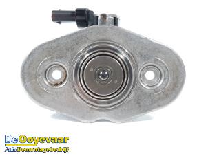 Gebruikte Hogedrukpomp BMW 3 serie Gran Turismo (F34) 320i 2.0 16V Prijs € 59,99 Margeregeling aangeboden door Autodemontagebedrijf De Ooyevaar