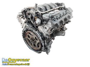 Gebruikte Motor Mercedes SL (R230) 5.0 SL-500 V8 24V Prijs € 599,00 Margeregeling aangeboden door Autodemontagebedrijf De Ooyevaar