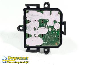 Gebruikte Kachel Weerstand Volvo S90 II 2.0 D4 16V Prijs € 29,99 Margeregeling aangeboden door Autodemontagebedrijf De Ooyevaar