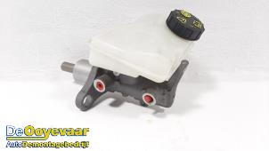 Gebruikte Hoofdremcilinder Volvo S90 II 2.0 D4 16V Prijs € 59,99 Margeregeling aangeboden door Autodemontagebedrijf De Ooyevaar