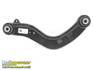 Gebruikte Draagarm boven links-achter Volvo C40 Recharge (XK) Recharge Twin 78 kWh Prijs € 39,99 Margeregeling aangeboden door Autodemontagebedrijf De Ooyevaar