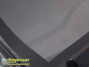 Head-up display van een BMW 5 serie (G30) M550i xDrive 4.4 V8 32V TwinPower Turbo 2017