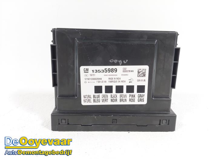Computer Body Control van een Vauxhall Insignia Grand Sport 2.0 D 16V 2019