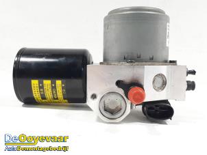 Gebruikte Rembooster Kia Niro I (DE) 1.6 GDI Hybrid Prijs € 99,99 Margeregeling aangeboden door Autodemontagebedrijf De Ooyevaar