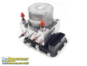 Gebruikte ABS Pomp Mitsubishi Eclipse Cross (GK/GL) 2.2 DI-D 16V 4WD Prijs € 449,99 Margeregeling aangeboden door Autodemontagebedrijf De Ooyevaar