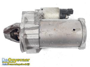 Gebruikte Startmotor Peugeot 208 I (CA/CC/CK/CL) 1.6 Blue HDi 100 Prijs € 15,00 Margeregeling aangeboden door Autodemontagebedrijf De Ooyevaar
