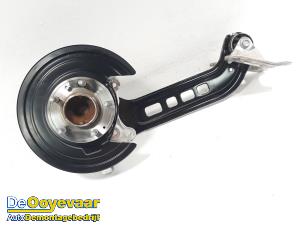 Gebruikte Fusee rechts-achter Opel Insignia Grand Sport 1.5 CDTI 12V Prijs € 69,99 Margeregeling aangeboden door Autodemontagebedrijf De Ooyevaar