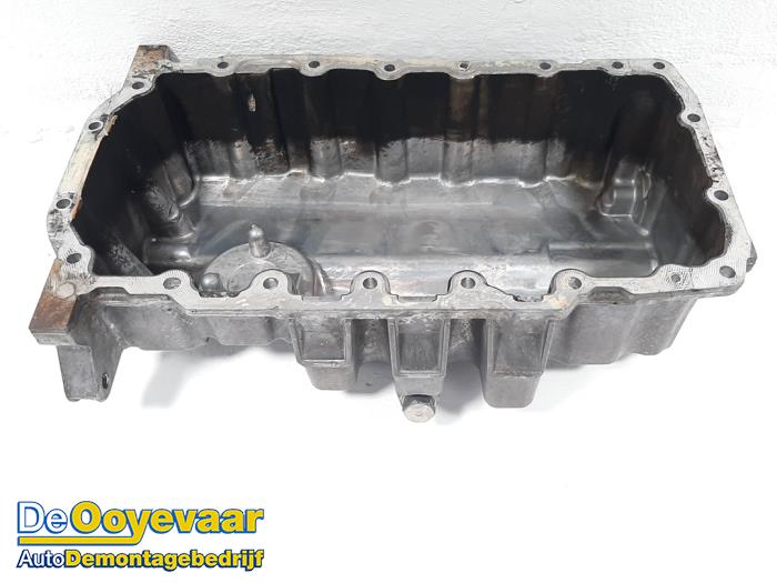 Gebruikte Carterpan Seat Leon (1P1) 1.9 TDI 105 Prijs € 19,99 Margeregeling aangeboden door Autodemontagebedrijf De Ooyevaar