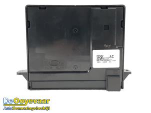 Gebruikte AAC Unit Computerkachel Jaguar I-Pace EV400 AWD Prijs € 69,99 Margeregeling aangeboden door Autodemontagebedrijf De Ooyevaar