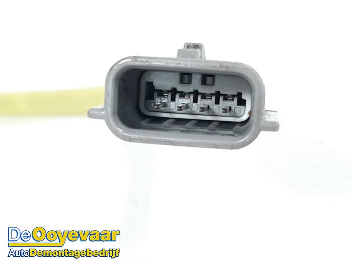 Lambda Sonde van een Renault Clio IV Estate/Grandtour (7R) 0.9 Energy TCE 90 12V 2020