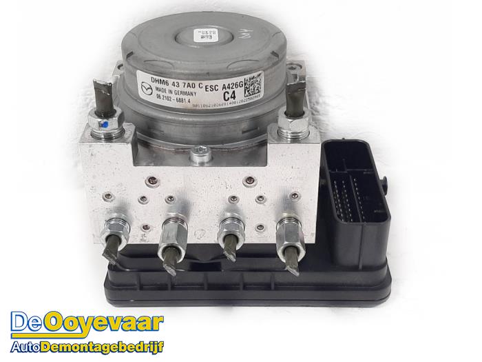 Gebruikte ABS Pomp Mazda 2 (DJ/DL) 1.5 SkyActiv-G 75 Prijs € 59,99 Margeregeling aangeboden door Autodemontagebedrijf De Ooyevaar