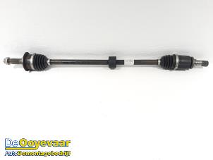 Gebruikte Aandrijfas rechts-voor Suzuki SX4 S-Cross (JY) 1.6 16V Prijs € 99,99 Margeregeling aangeboden door Autodemontagebedrijf De Ooyevaar