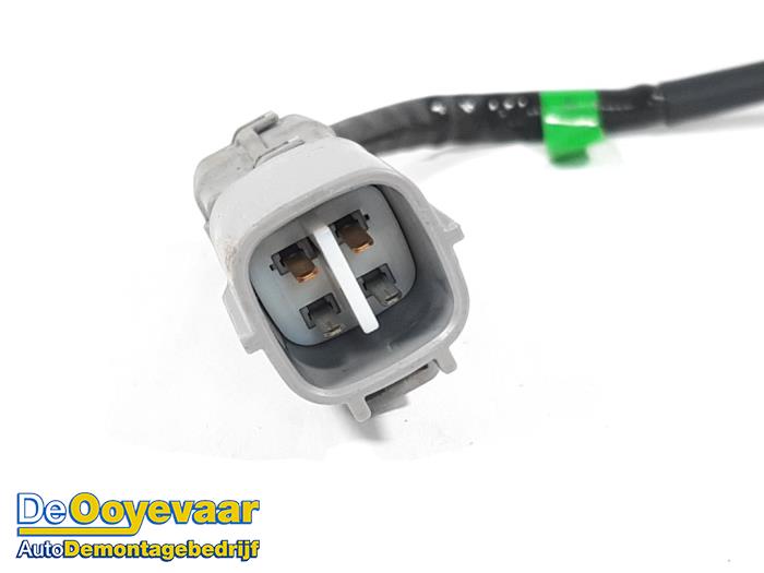 Lambda Sonde van een Toyota Yaris IV (P21/PA1/PH1) 1.5 12V Hybrid 2020