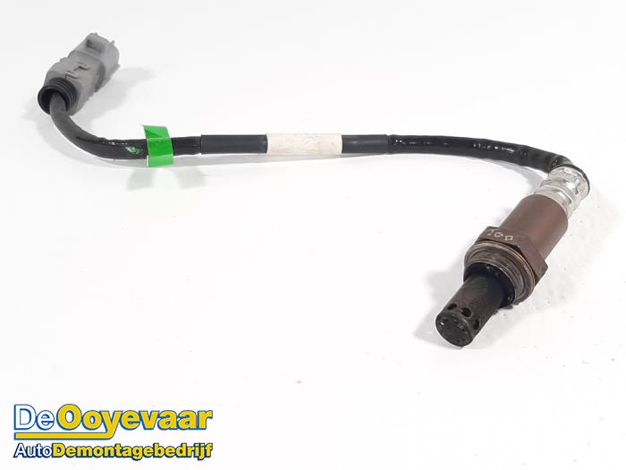 Lambda Sonde van een Toyota Yaris IV (P21/PA1/PH1) 1.5 12V Hybrid 2020