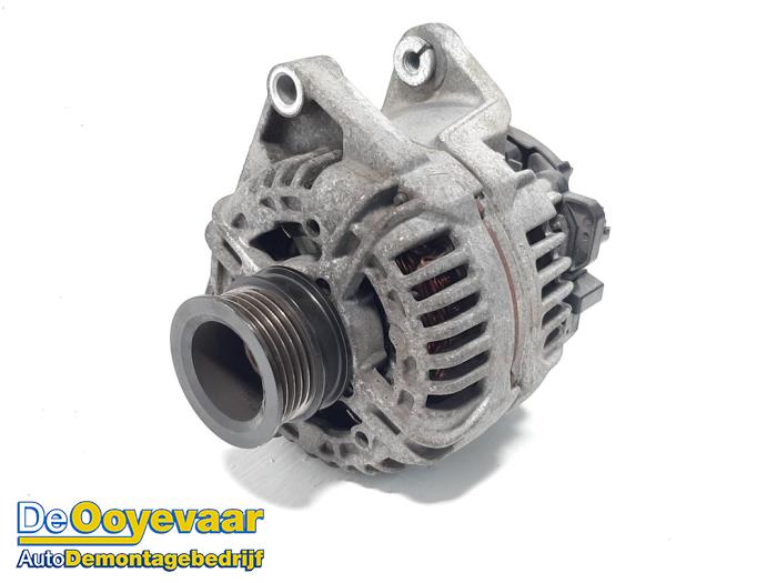 Gebruikte Dynamo Opel Astra H GTC (L08) 1.8 16V Prijs € 9,99 Margeregeling aangeboden door Autodemontagebedrijf De Ooyevaar