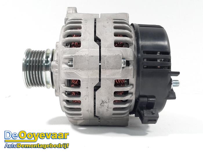 Gebruikte Dynamo Audi A3 (8L1) 1.8 T 20V Quattro Prijs € 19,99 Margeregeling aangeboden door Autodemontagebedrijf De Ooyevaar
