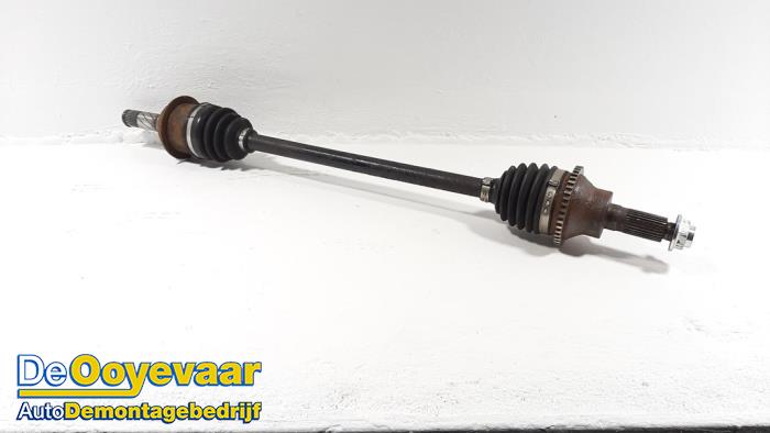 Gebruikte Aandrijfas links-achter Mazda CX-7 2.3 MZR DISI Turbo 16V Prijs € 24,99 Margeregeling aangeboden door Autodemontagebedrijf De Ooyevaar