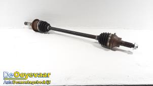 Gebruikte Aandrijfas links-achter Mazda CX-7 2.3 MZR DISI Turbo 16V Prijs € 125,00 Margeregeling aangeboden door Autodemontagebedrijf De Ooyevaar