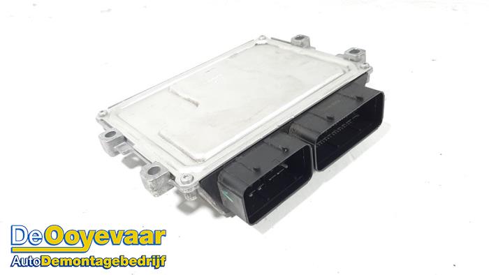 Computer Motormanagement van een Peugeot 208 II (UB/UH/UP) 1.2 Vti 12V PureTech 75 2021