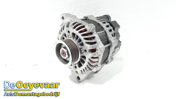 Gebruikte Dynamo Honda Jazz (GK/GP) 1.3 -i-VTEC 16V Prijs € 39,99 Margeregeling aangeboden door Autodemontagebedrijf De Ooyevaar