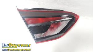 Gebruikte Achterlicht links Opel Crossland (X) 1.2 12V Prijs € 39,99 Margeregeling aangeboden door Autodemontagebedrijf De Ooyevaar