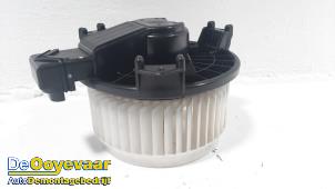 Gebruikte Kachel Ventilatiemotor Honda Jazz (GK/GP) 1.3 -i-VTEC 16V Prijs € 89,99 Margeregeling aangeboden door Autodemontagebedrijf De Ooyevaar
