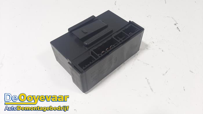 Gebruikte Computer Diversen Honda Jazz (GK/GP) 1.3 -i-VTEC 16V Prijs € 29,99 Margeregeling aangeboden door Autodemontagebedrijf De Ooyevaar