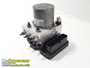 Gebruikte ABS Pomp Mercedes CLA Shooting Brake (118.6) 2.0 CLA-250 Turbo 16V Prijs € 325,00 Margeregeling aangeboden door Autodemontagebedrijf De Ooyevaar