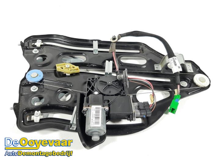 Renault Grand Scenic Xenon hoogteregelaar op voorraad