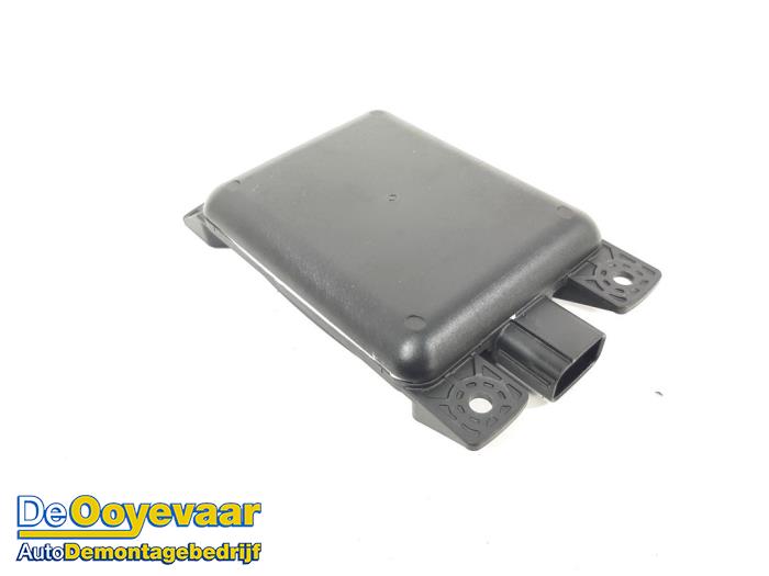 Gebruikte Radar sensor Mazda MX-5 (ND) 1.5 Skyactiv G-131 16V Prijs € 79,99 Margeregeling aangeboden door Autodemontagebedrijf De Ooyevaar