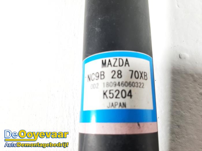 Schokbrekerpoot recht-achter van een Mazda MX-5 (ND) 1.5 Skyactiv G-131 16V 2018